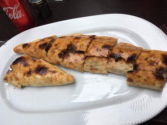 Bankalar Karadeniz Pide Salonu